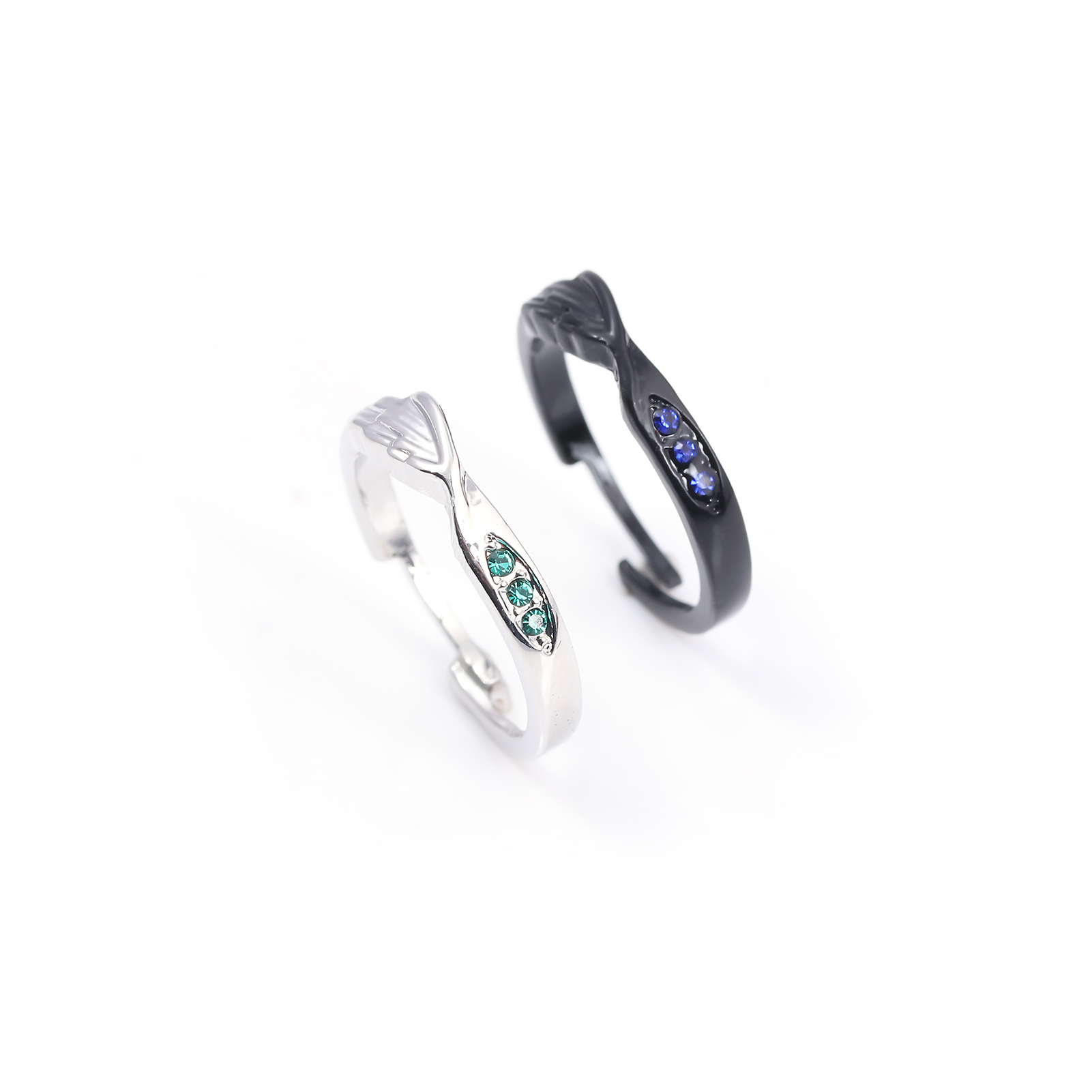 Anillos de ataque a los Titane - Levi Jewelry & Watches Inc reseña y precio