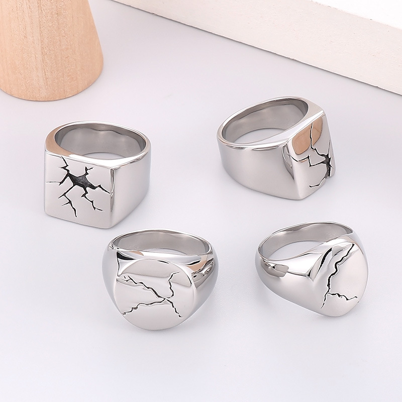 Diseño agrietado de acero inox - Mens Signet Ring reseña y precio