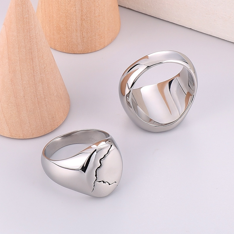 Diseño agrietado de acero inox - Mens Signet Ring reseña y precio