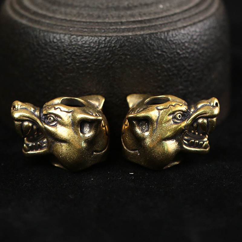 Escultura de cabeza de guerrer - Wolf Jewelry & Watches Tampa Reviews reseña y precio