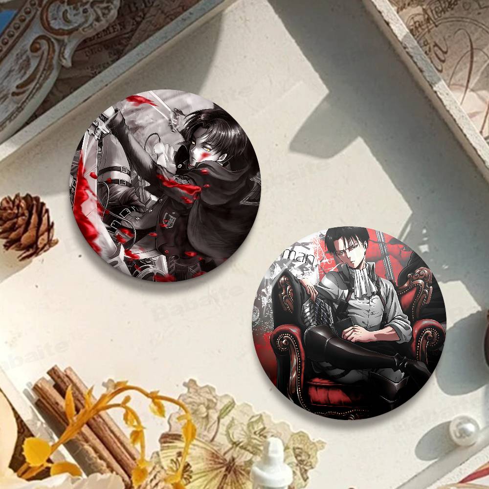 Pin de Botón de Anime A-Attack - Levi Jewelry & Watches Inc reseña y precio