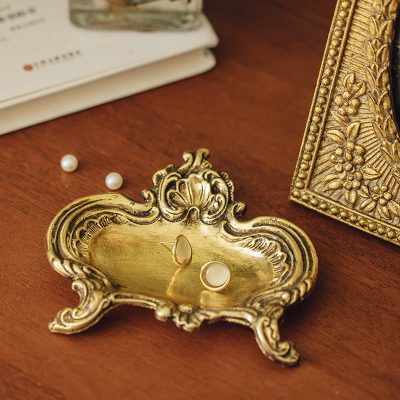 Plato de joyería antiguo franc - Are Watches Jewelry Or Accessories reseña y precio