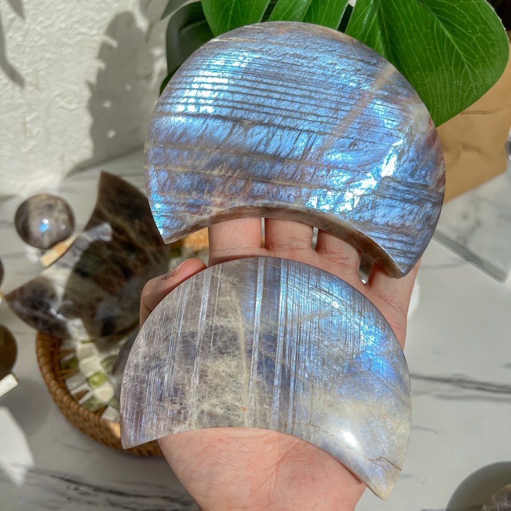 1 piedra lunar azul con detall - Are Watches Jewelry Or Accessories reseña y precio