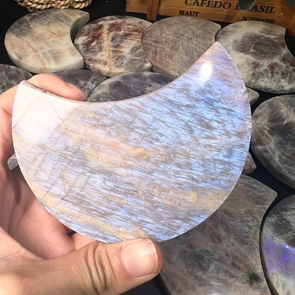 1 piedra lunar azul con detall - Are Watches Jewelry Or Accessories reseña y precio